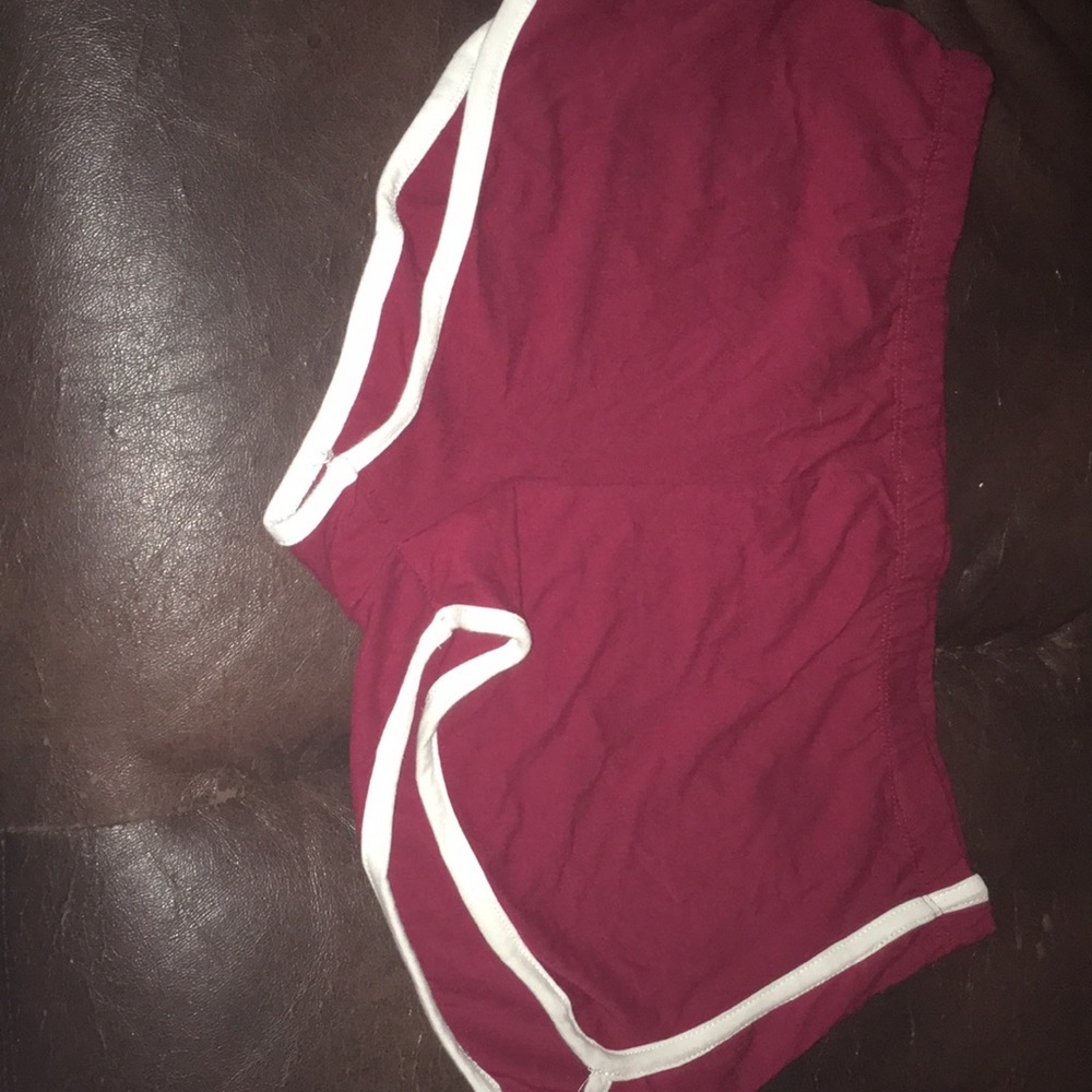 Burgundy short and crop top 2pc set
